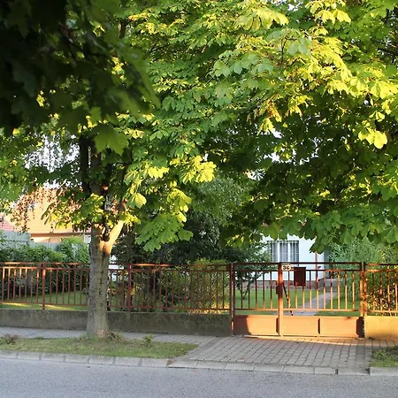 Evelin Nyaralohaz * Siófok