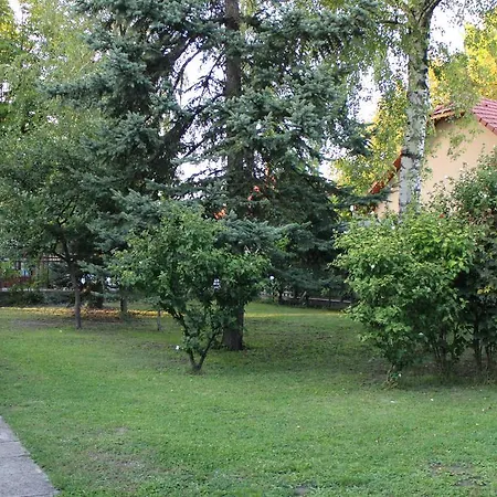 Дом отдыха Evelin Nyaralohaz *