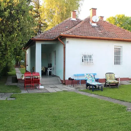 Vakantiehuis Evelin Nyaralohaz *