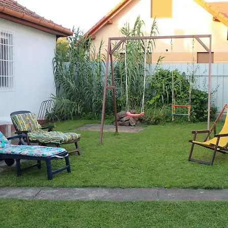 Evelin Nyaralohaz Шиофок