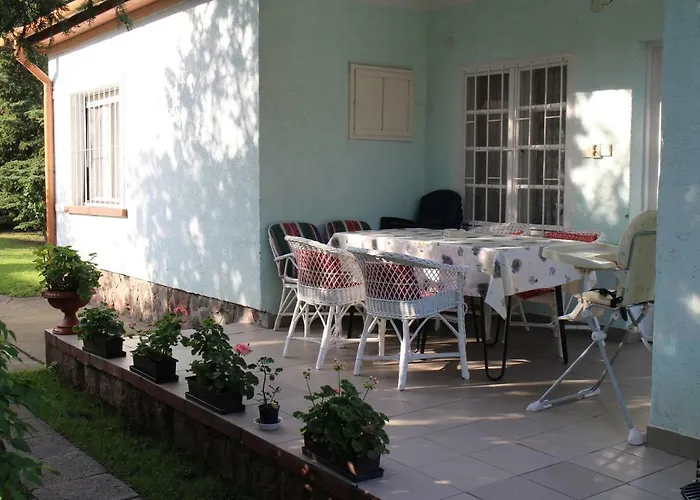 Evelin Nyaralohaz Holiday home